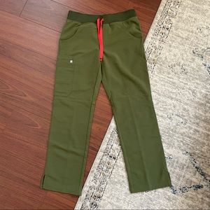 Figs Kade Cargo Scrub Pants